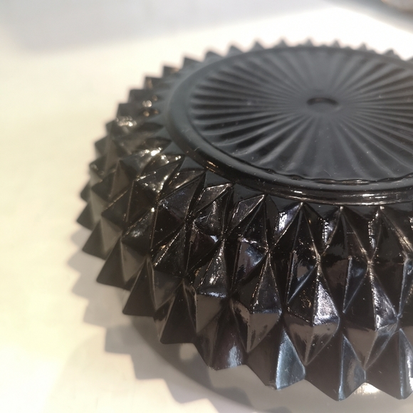 Vintage Indiana Tiara Black Pressed Glass Diamond Point 5" Bowls "RARE" - Picture 11 of 11